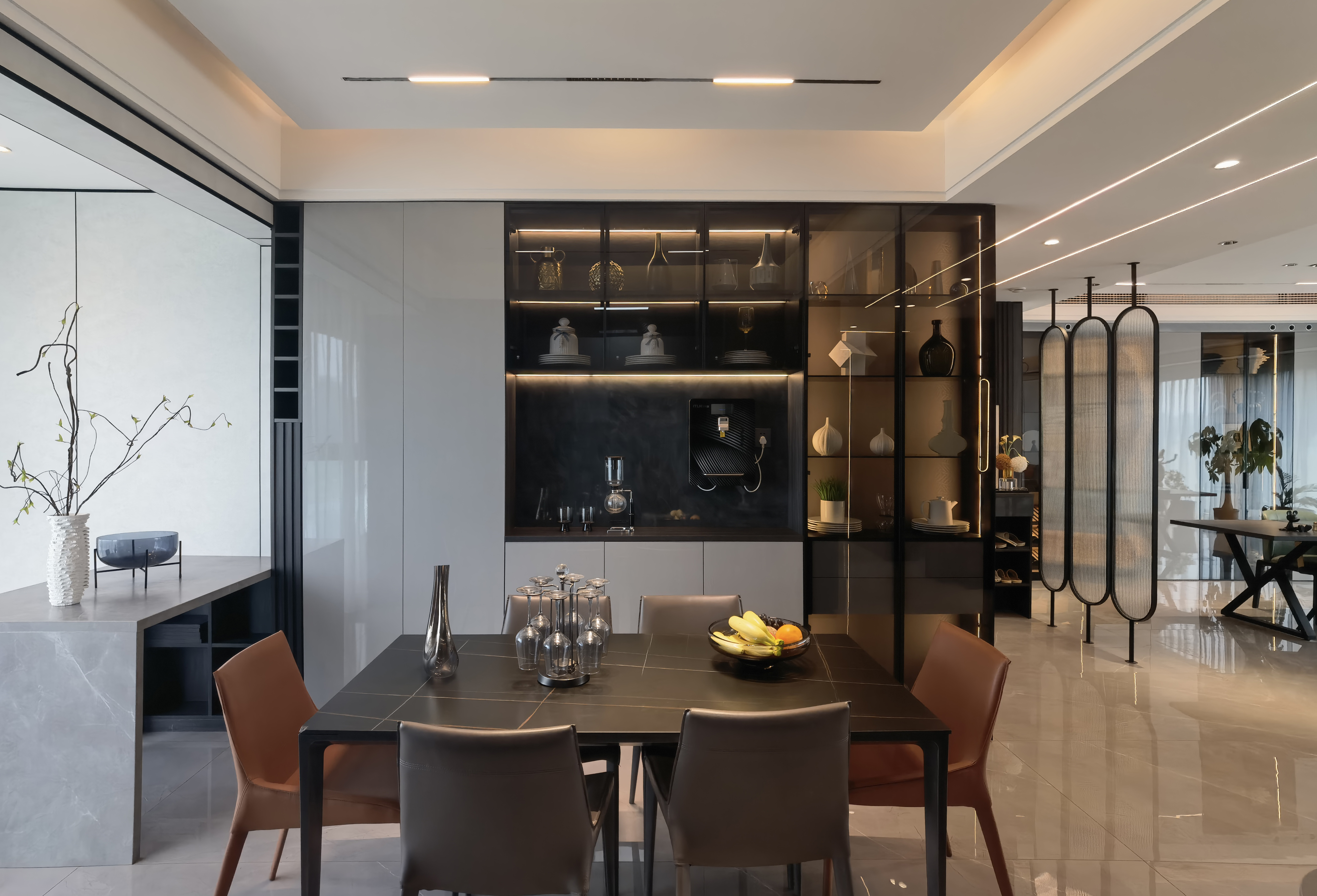 高级灰配色+开放式设计，170㎡现代轻奢家颜值和氛围全拿捏~